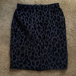 Ann Taylor leopard skirt sz 0p